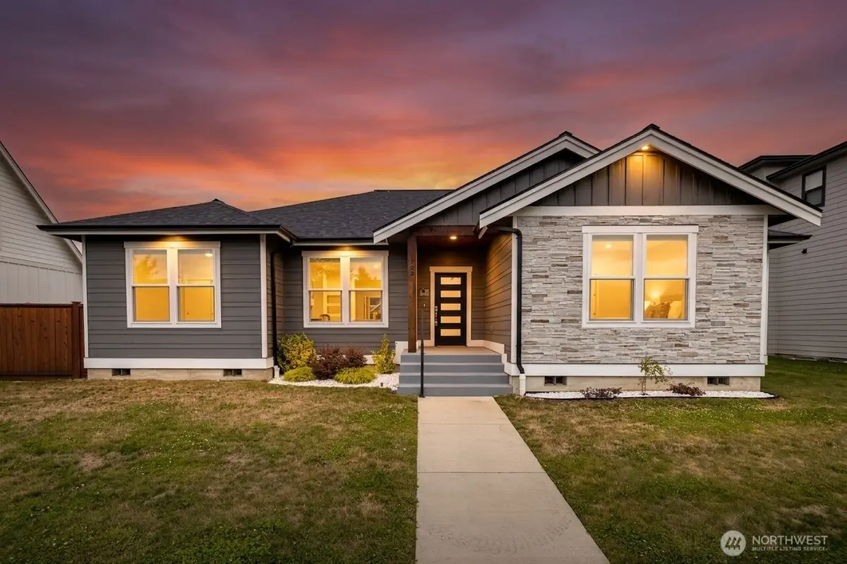 1725 Aaron Drive, Lynden, WA 98264 - #1