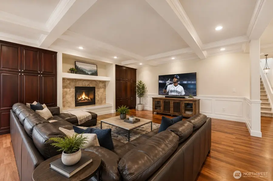 24121 NE 1st Place, Sammamish, WA 98074 - #3