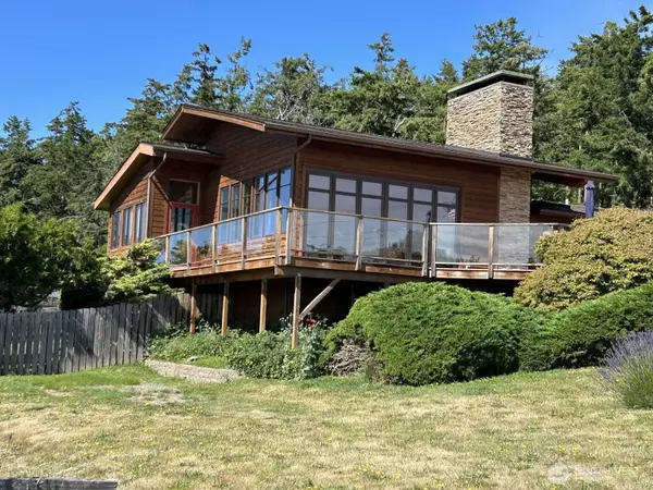 31 N Rhododendron Drive, Port Townsend, WA 98368