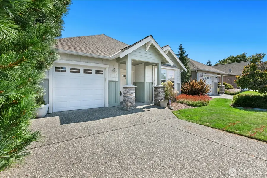 2370 SW Winchester Street, Oak Harbor, WA 98277 - #2