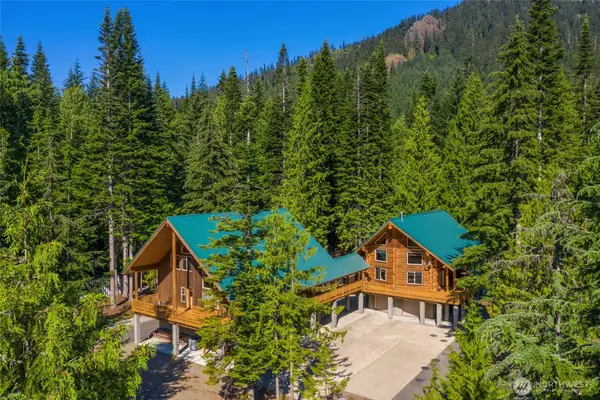 4422 Kachess Lake Road, Easton, WA 98925