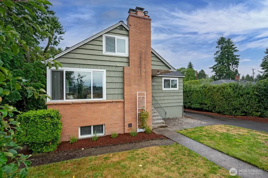 10625 17th Avenue Sw, Seattle, WA 98146 - #2