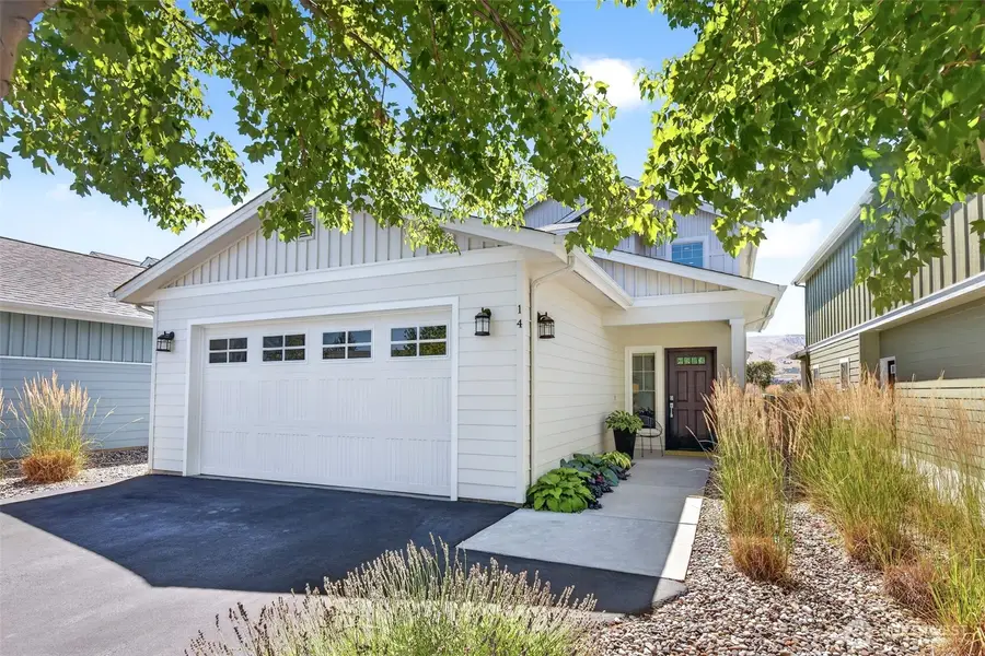 2452 NW Columbia Avenue #14, East Wenatchee, WA 98802 - #2