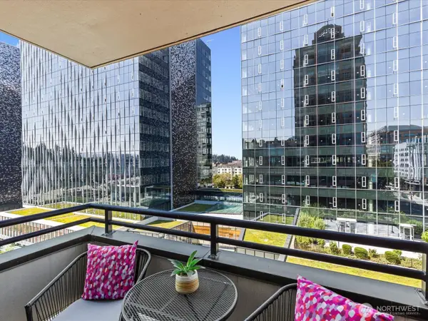 177 107th Avenue Ne #816, Bellevue, WA 98004