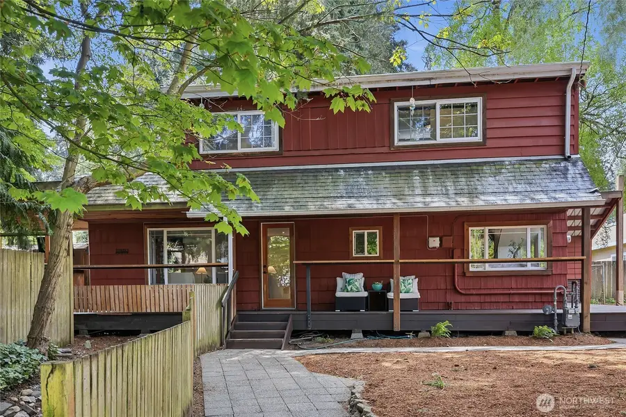 15749 Wallingford Avenue N, Shoreline, WA 98133 - #3