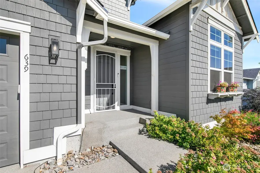 639 S Kent Avenue, East Wenatchee, WA 98802 - #2
