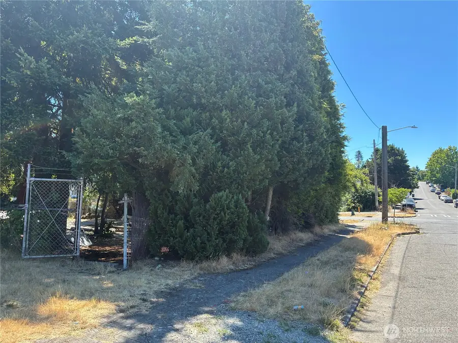 3857 E Spokane Street, Tacoma, WA 98404 - #2