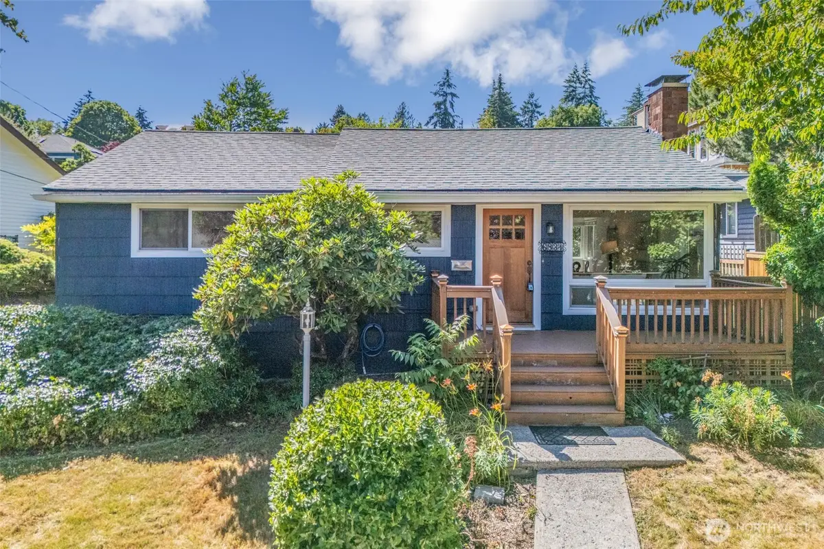 6831 37th Avenue Ne, Seattle, WA 98115 - #1
