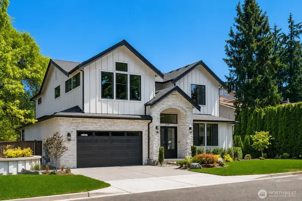 2328 167th Avenue Ne, Bellevue, WA 98008