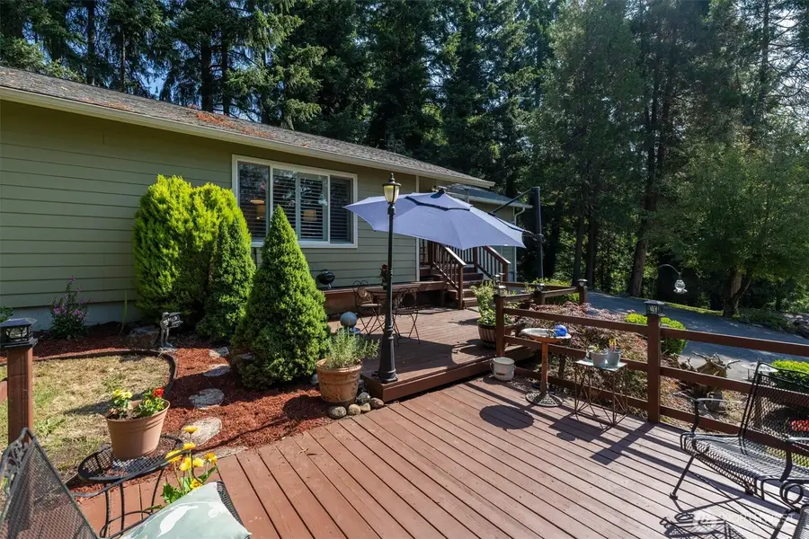320 Haussler Road, Kelso, WA 98626 - #3
