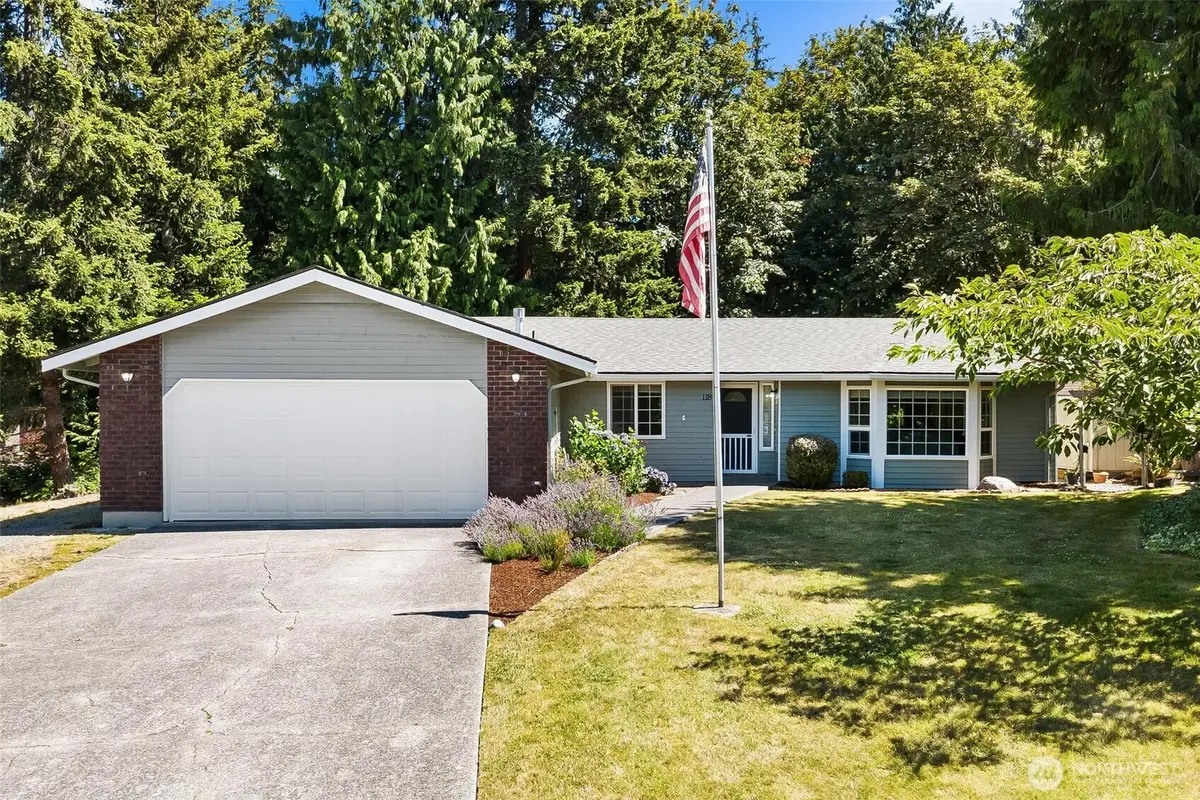 118 N 38th Place, Mount Vernon, WA 98273 - #1
