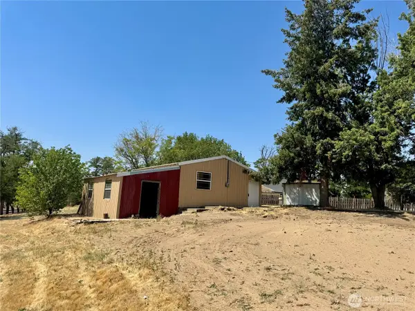 316 E 2nd Street, Prescott, WA 99348