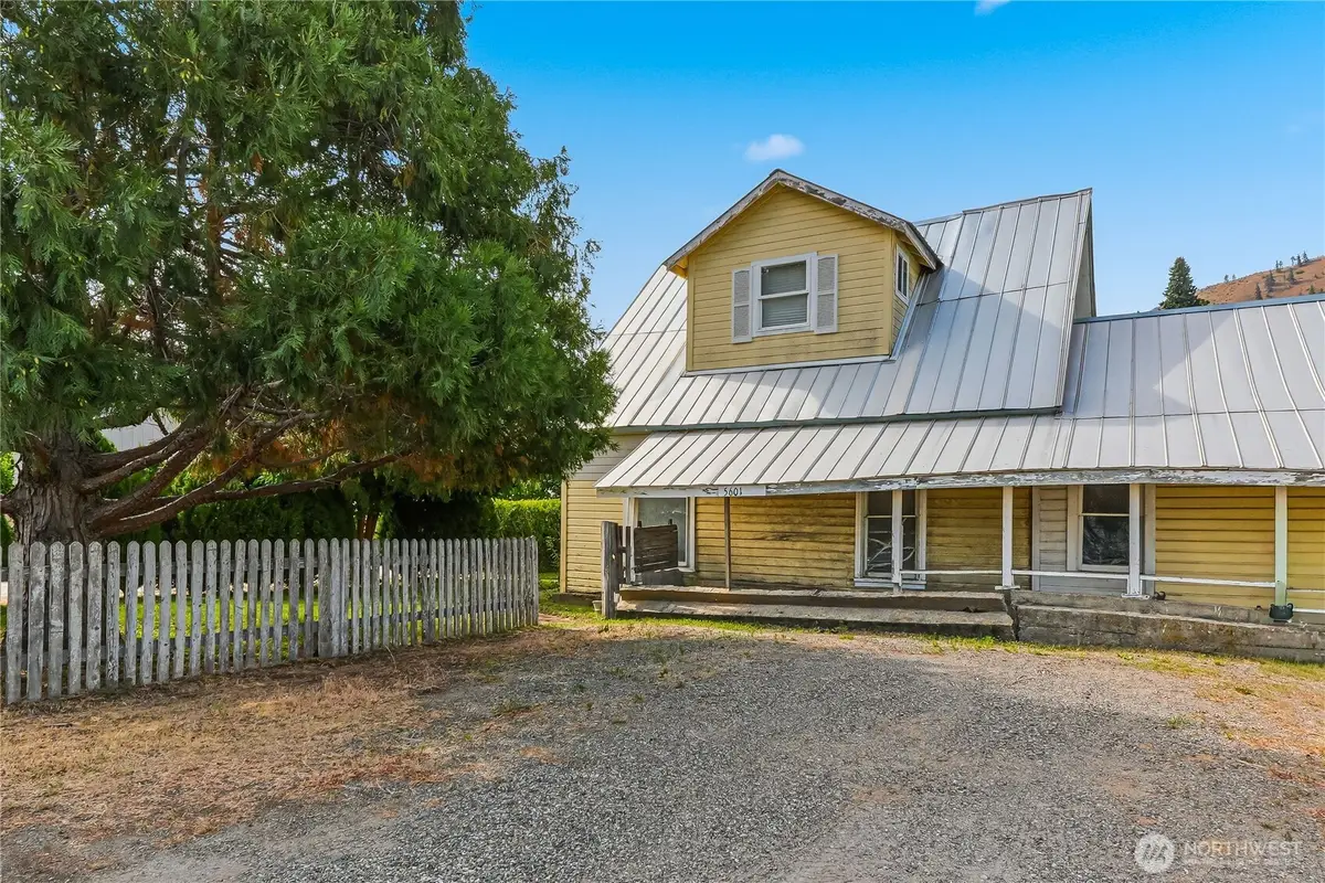5601 Airport Road, Cashmere, WA 98815 - #1