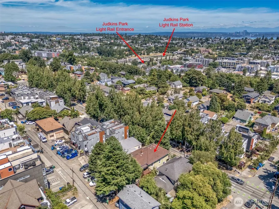 2021 15th Avenue S, Seattle, WA 98144 - #3