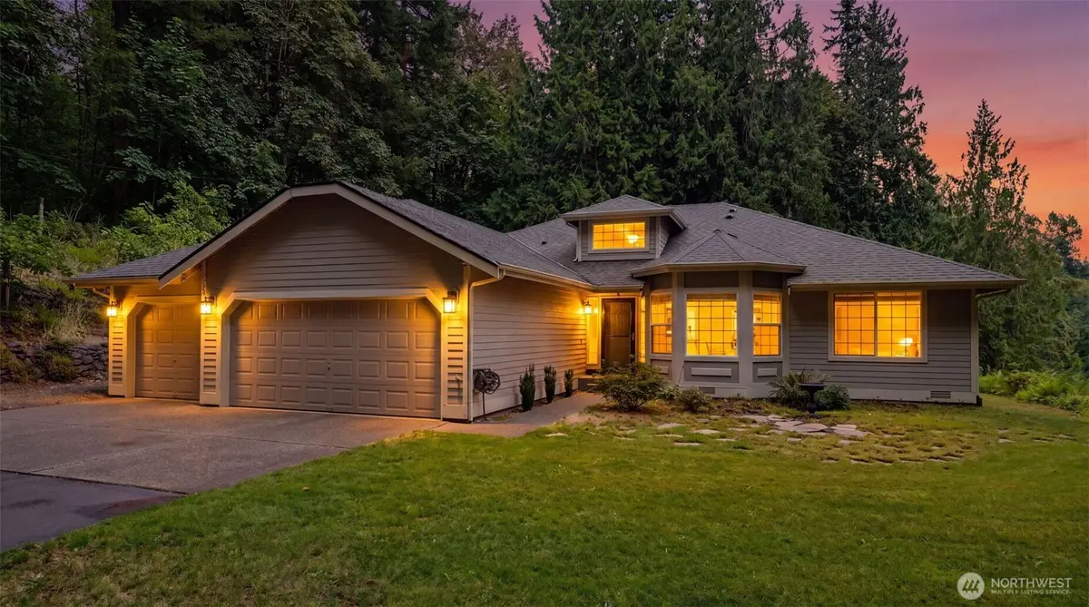 23810 148th Avenue Se, Kent, WA 98042 - #1