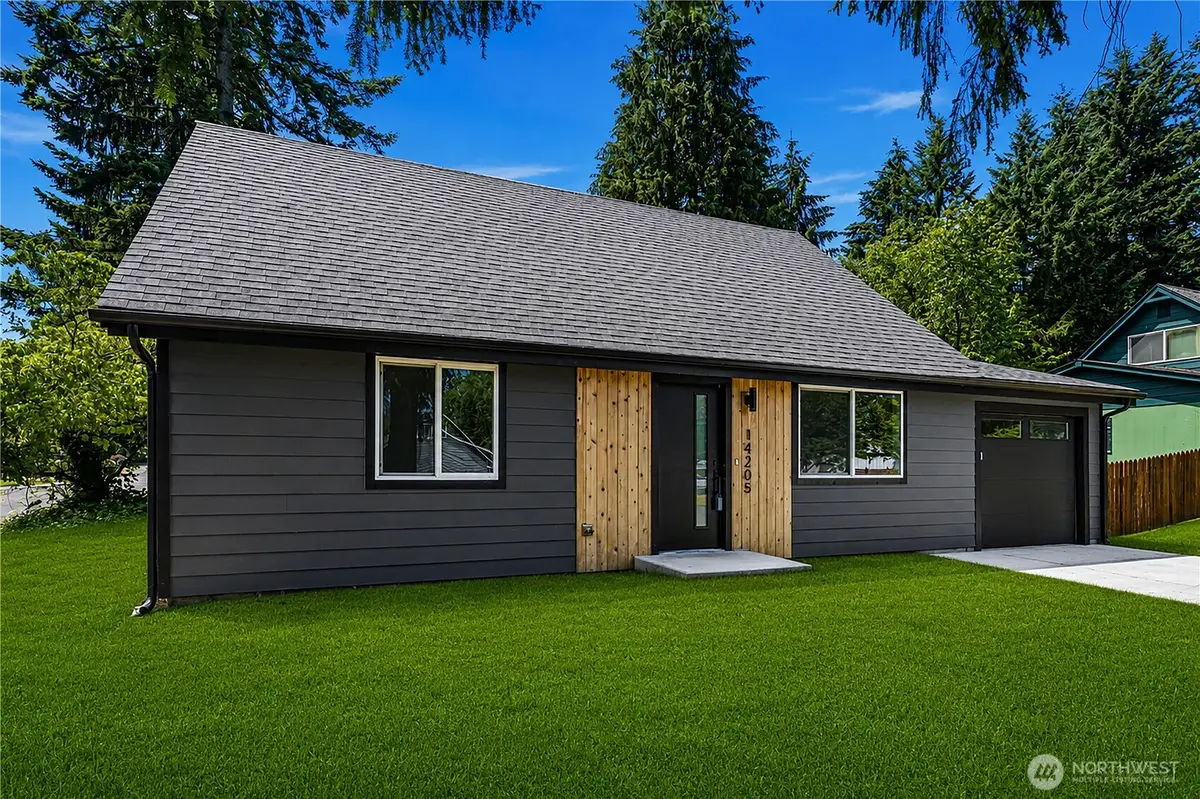 14205 77th Avenue Ne, Kirkland, WA 98034 - #1