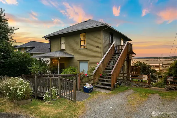 631 N Forest Street, Bellingham, WA 98225