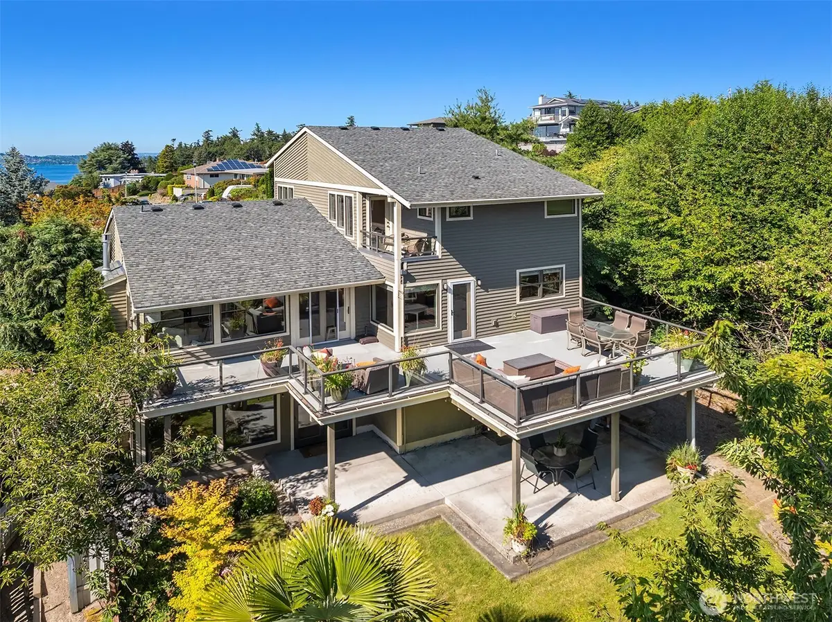 5601 Bradford Street, Seattle, WA 98116 - #1