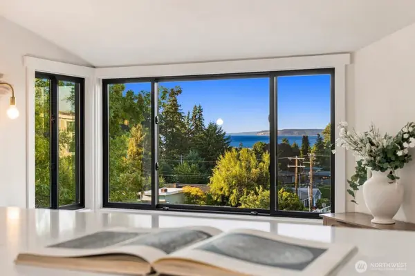 1024 5th Avenue S #A301, Edmonds, WA 98020