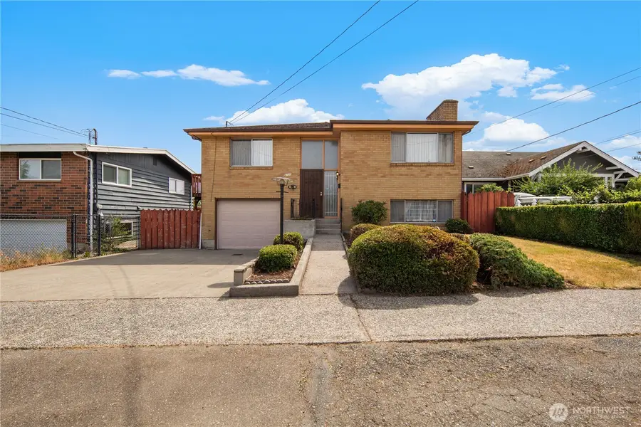 6100 28th Avenue S, Seattle, WA 98108 - #2