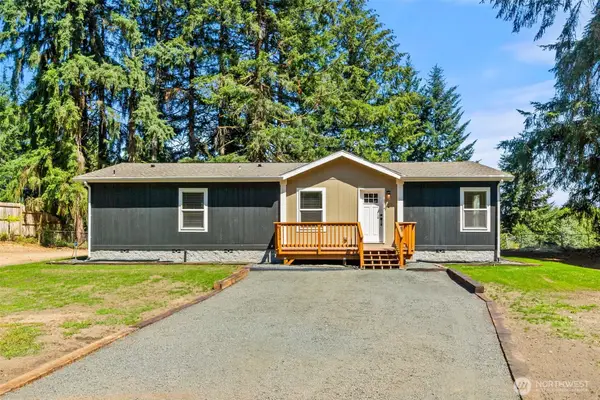 8306 SE Dawn Hill Dr, Olympia, WA 98513
