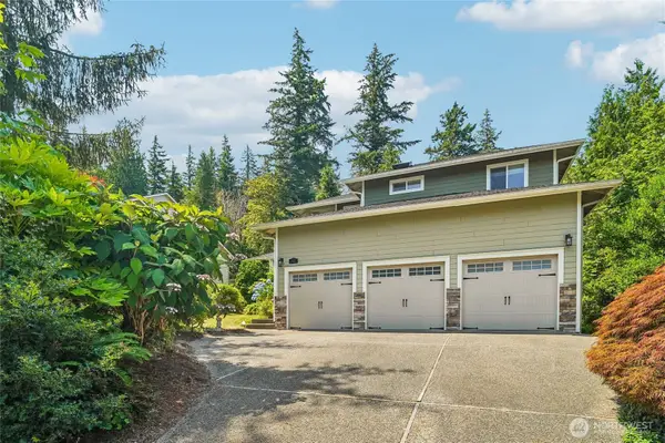 9017 381st Avenue Se, Snoqualmie, WA 98065