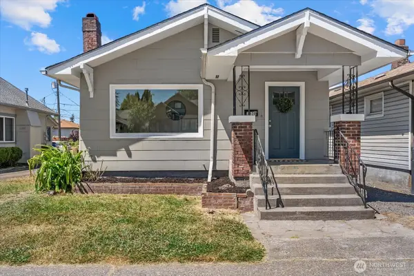 3838 S G Street, Tacoma, WA 98418