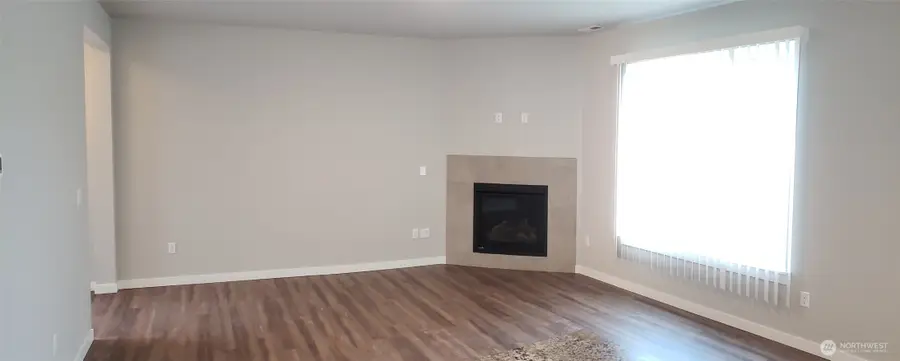 15908 39th Ave East, Tacoma, WA 98446 - #3