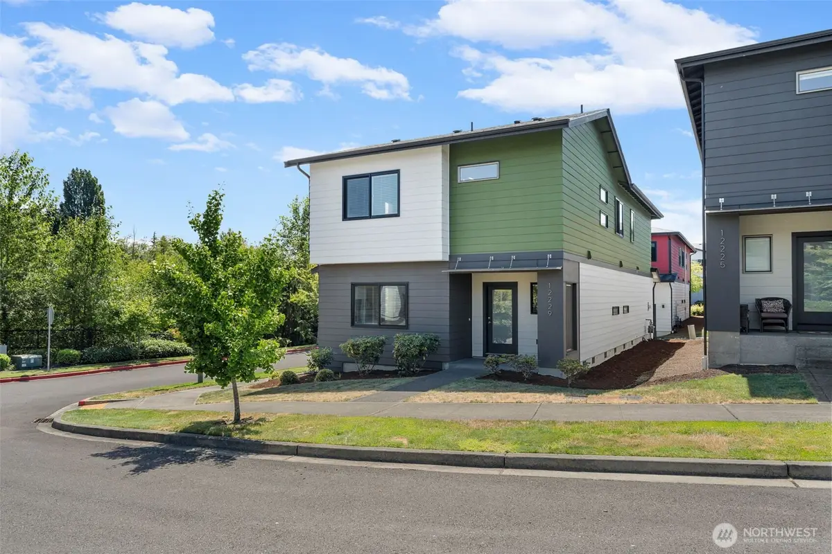 12229 SE 251st Place, Kent, WA 98030 - #1