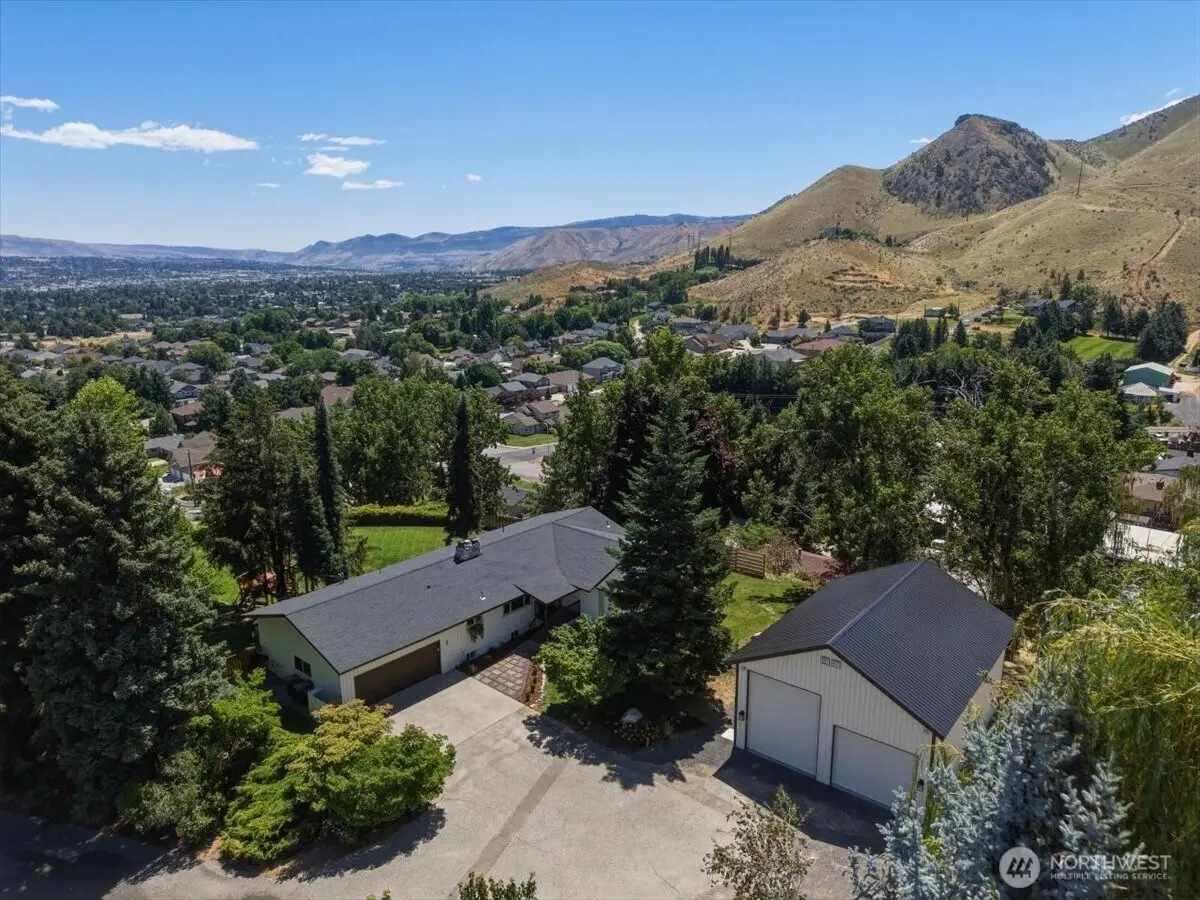 504 Day Road, Wenatchee, WA 98801 - #1