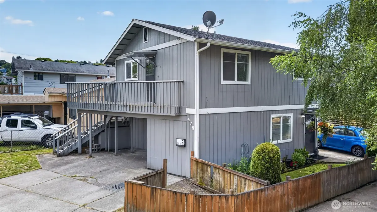 475 Houser Way S #A & B, Renton, WA 98057 - #1