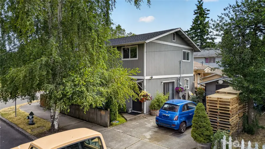 475 Houser Way S #A & B, Renton, WA 98057 - #2