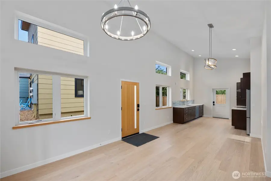 8623 30th Avenue Sw, Seattle, WA 98126 - #3