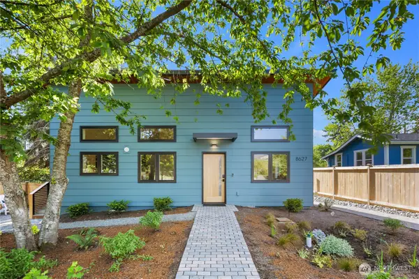 8627 30th Avenue Sw, Seattle, WA 98126