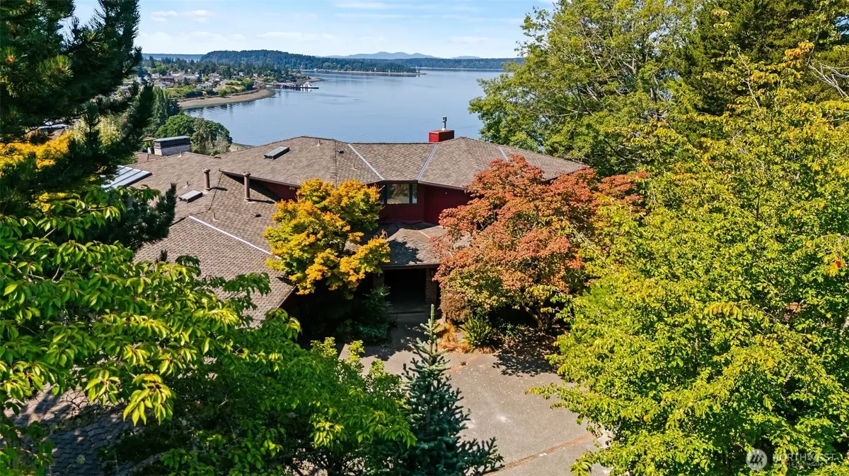 30 Silver Beach Drive, Steilacoom, WA 98388 - #1
