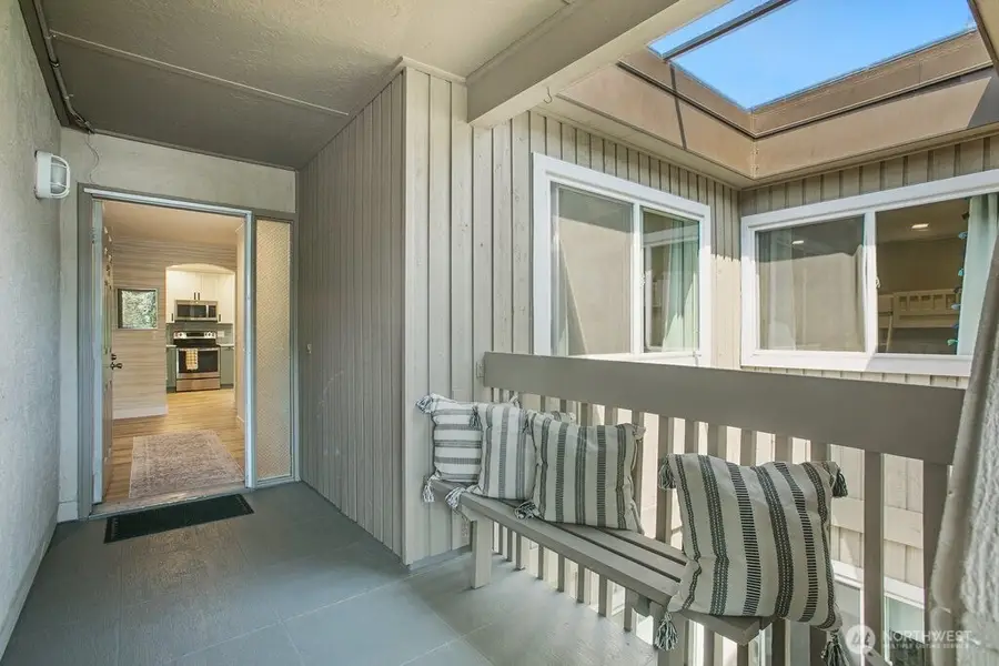 9715 NE Juanita Drive #B407, Kirkland, WA 98034 - #2