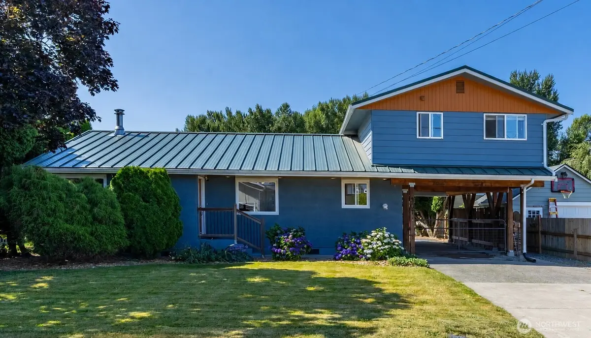 307 Lincoln Street, Everson, WA 98247 - #1