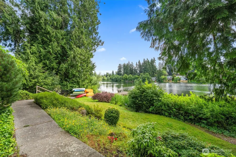 19528 Echo Lake Place N #B101, Shoreline, WA 98133 - #2