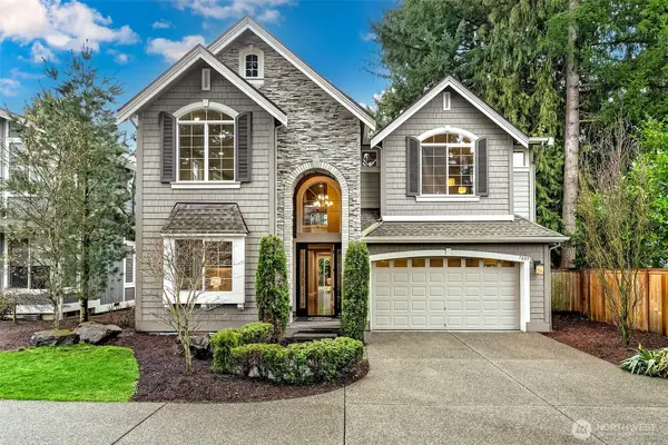 7809 NE 126th Ave, Kirkland, WA 98033