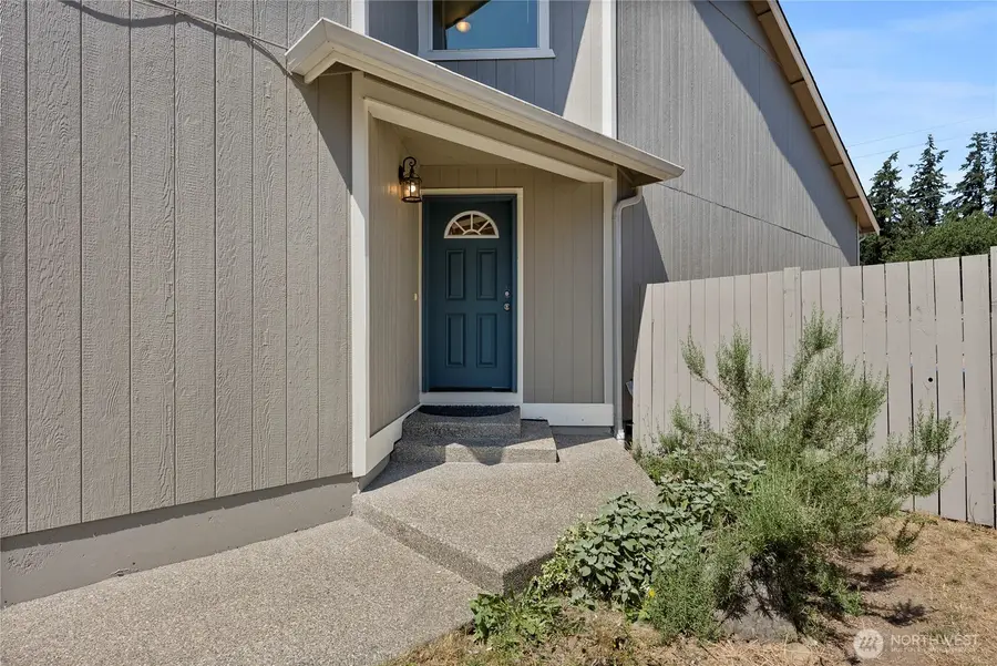 247 S 161st Street, Spanaway, WA 98387 - #3