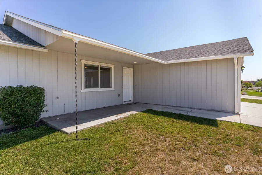1316 W Electra Street, Moses Lake, WA 98837 - #2