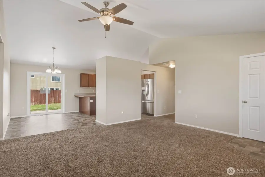 1316 W Electra Street, Moses Lake, WA 98837 - #3