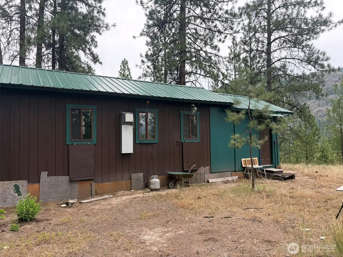 26246 Highway 395 N, Kettle Falls, WA 99160 - #1