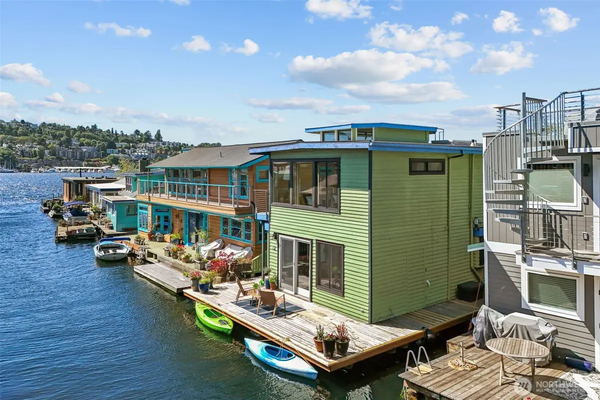 2025 Fairview Avenue E #E, Seattle, WA 98102 - #1