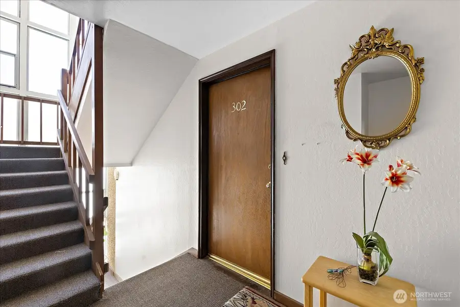 3209 Hoyt Avenue #302, Everett, WA 98201 - #3