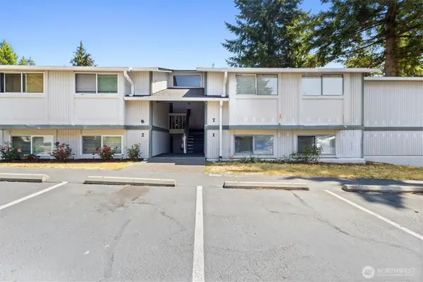 32304 4th Place S #R1, Federal Way, WA 98003