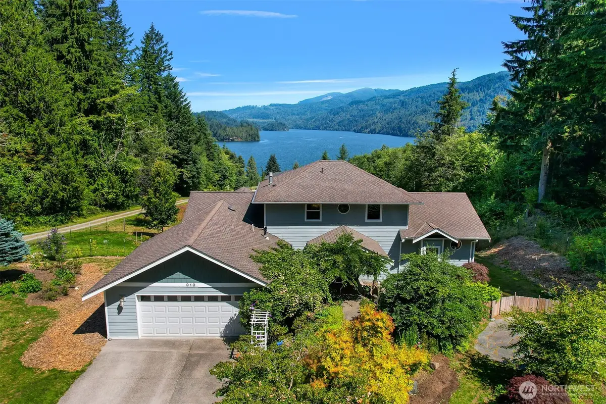 910 Iowa Heights Road, Sedro Woolley, WA 98284 - #1