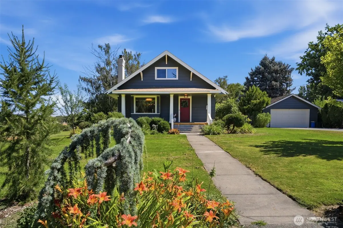 106 7th Street, Prosser, WA 99350 - #1