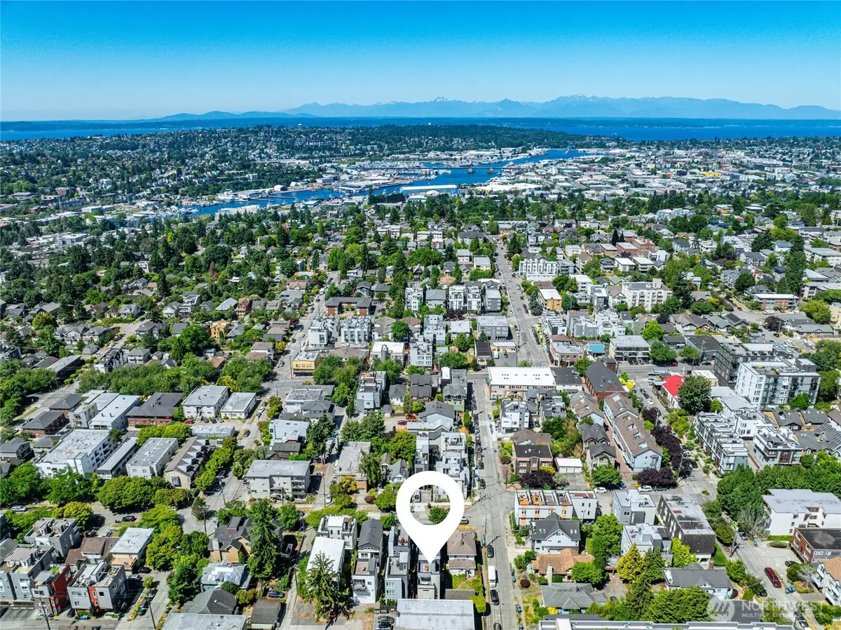 4222 Linden Avenue N, Seattle, WA 98103 - #1