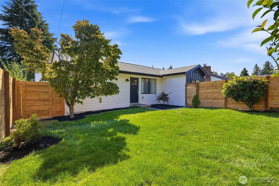5946 18th Avenue Sw, Seattle, WA 98106 - #3